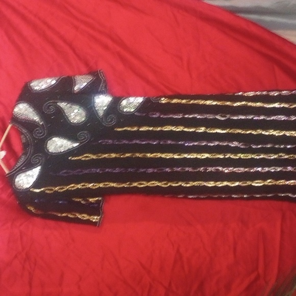 One of a kind sqwien &Beaded really nice for occasion, - Picture 3 of 7